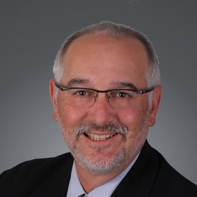 James D. Gonzáles, MD