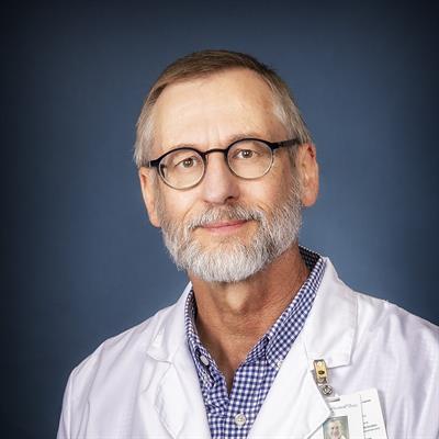 Dr. Christopher Nogues Rheams