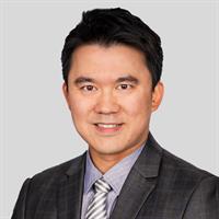 portrait of Eric Chou, MD