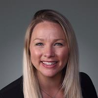 portrait of Crystal Ayala, FNP