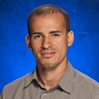 portrait of Luis Albert Almedina, CRNA